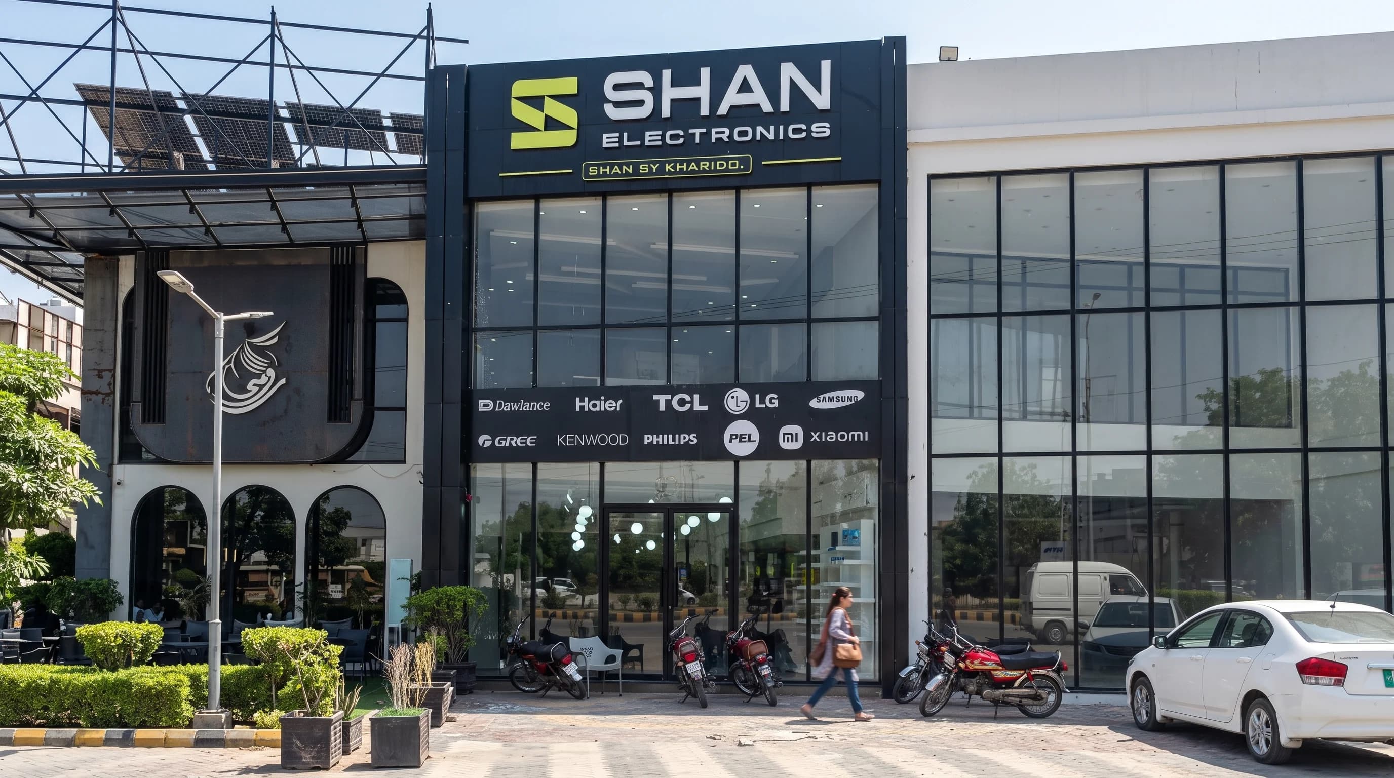 TACOMA SHOWROOM